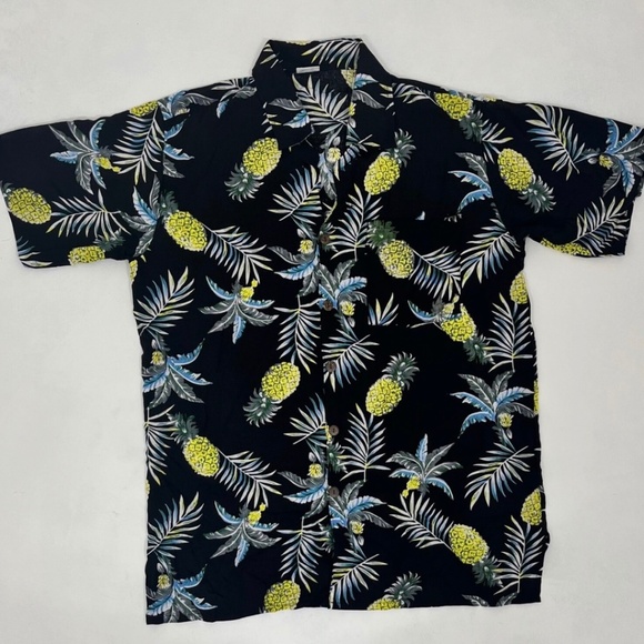 Short Sleeve Black Pineapple Hawaiian Shirt Men’s M. Button Front COJ Apparels - Picture 1 of 10